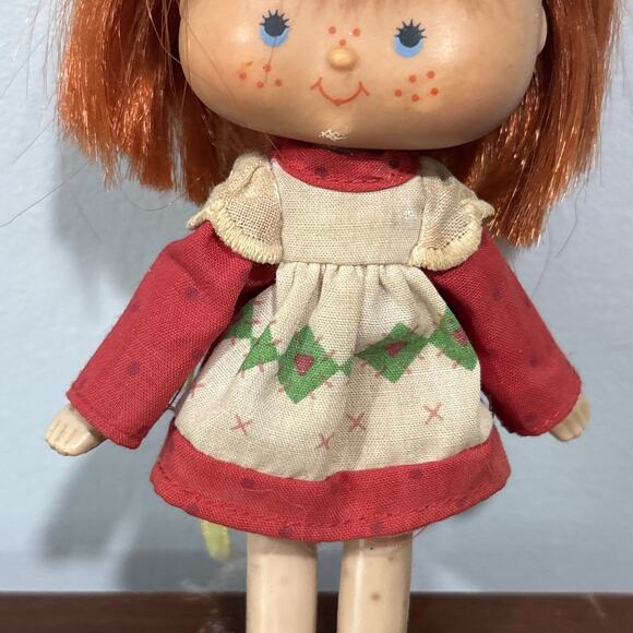 Vintage Strawberry Shortcake Herself 5" Doll 1979 - Picture 4 of 9